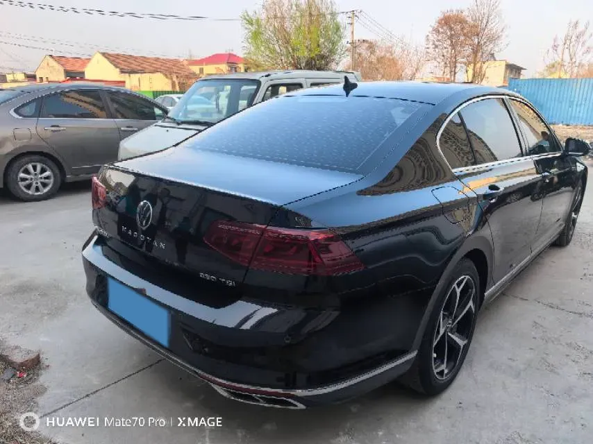 2023 Volkswagen Magotan 2.0T 186HP L4 7DCT,autocango,china used car exporter,china ev exporter,chinese used car exporter,chinese used ev exporter