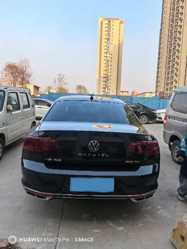 2023 Volkswagen Magotan 2.0T 186HP L4 7DCT,autocango,china used car exporter,china ev exporter,chinese used car exporter,chinese used ev exporter