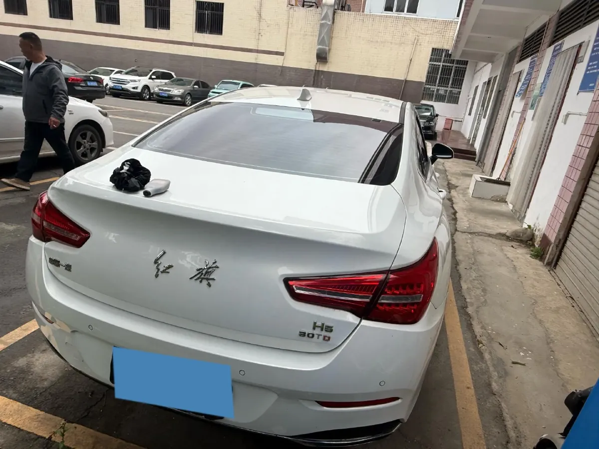2019 HongQi H5 1.8T 180HP L4 6AT,autocango,china used car exporter,china ev exporter,chinese used car exporter,chinese used ev exporter