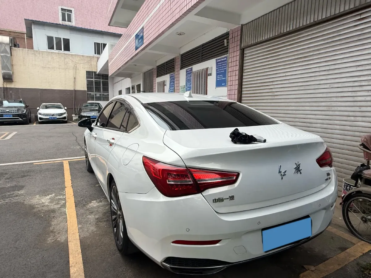 2019 HongQi H5 1.8T 180HP L4 6AT,autocango,china used car exporter,china ev exporter,chinese used car exporter,chinese used ev exporter