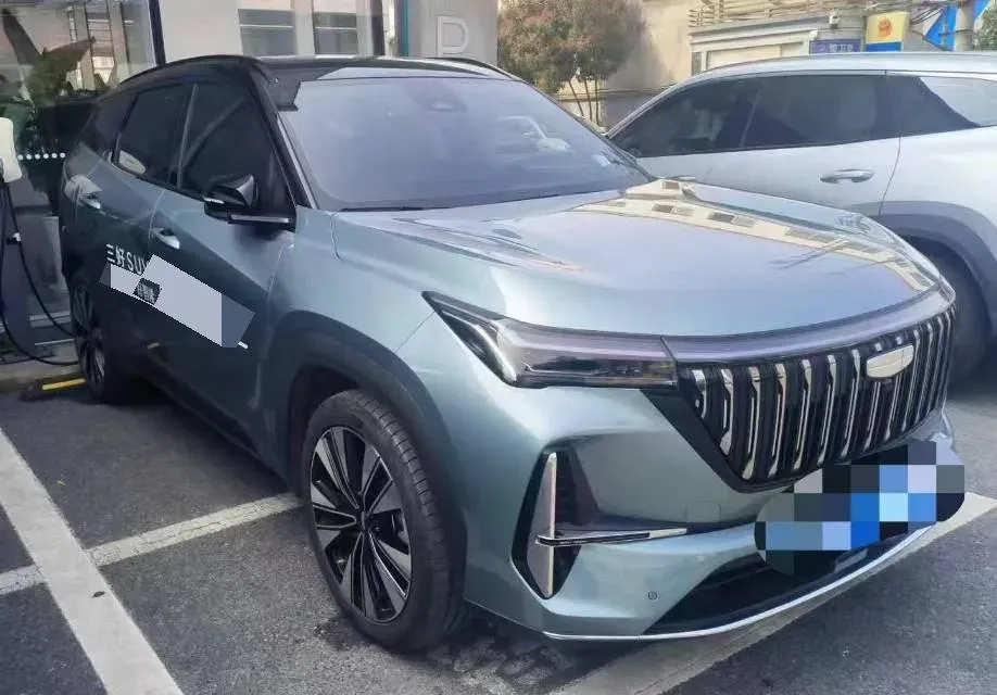 2025 Geely StarRay 1.5T 181HP L4 7DCT,autocango,china used car exporter,china ev exporter,chinese used car exporter,chinese used ev exporter