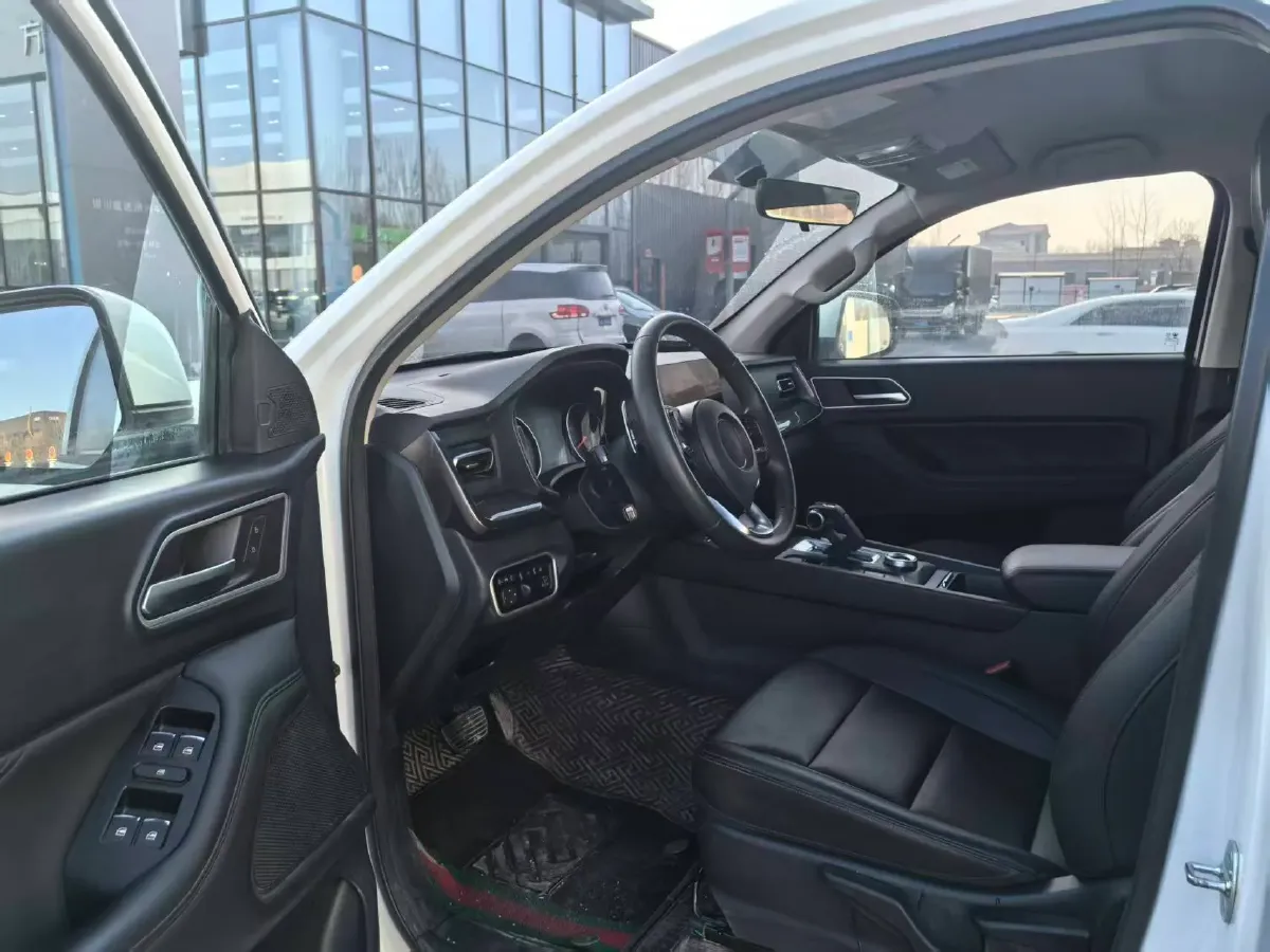 2023 JAC T8 2.0T 170HP L4 8AT,autocango,china used car exporter,china ev exporter,chinese used car exporter,chinese used ev exporter