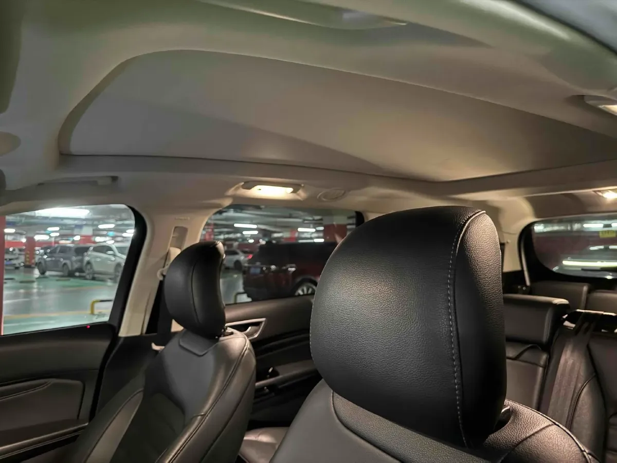 2018 Ford Edge 2.0T 245HP L4 6AT,autocango,china used car exporter,china ev exporter,chinese used car exporter,chinese used ev exporter