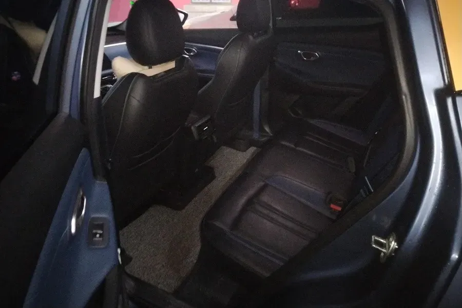 2023 GAC Trumpchi GS3 1.5T 177HP L4 7DCT,autocango,china used car exporter,china ev exporter,chinese used car exporter,chinese used ev exporter