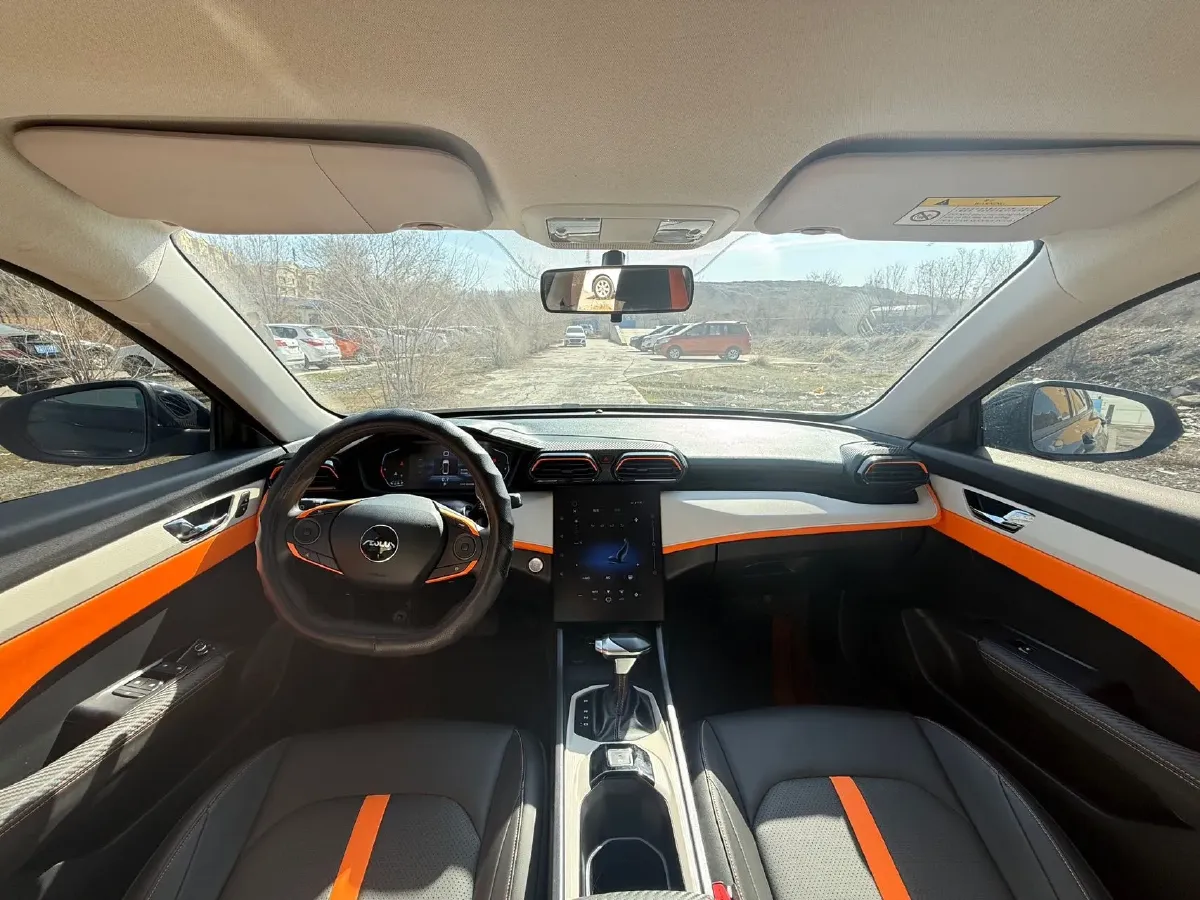 2023 DongFeng Aeolus YiXuan 1.5L 125HP L4 6DCT,autocango,china used car exporter,china ev exporter,chinese used car exporter,chinese used ev exporter