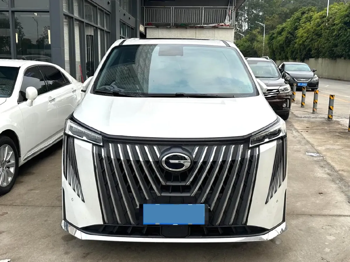 2024 GAC Trumpchi M8 2.0T 252HP L4 8AT,autocango,china used car exporter,china ev exporter,chinese used car exporter,chinese used ev exporter