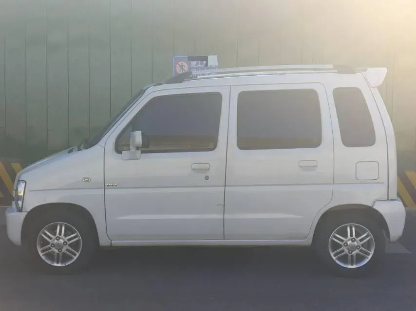 2019 FAW Liberation T90 1.5L 112HP L4 5MT,autocango,china used car exporter,china ev exporter,chinese used car exporter,chinese used ev exporter