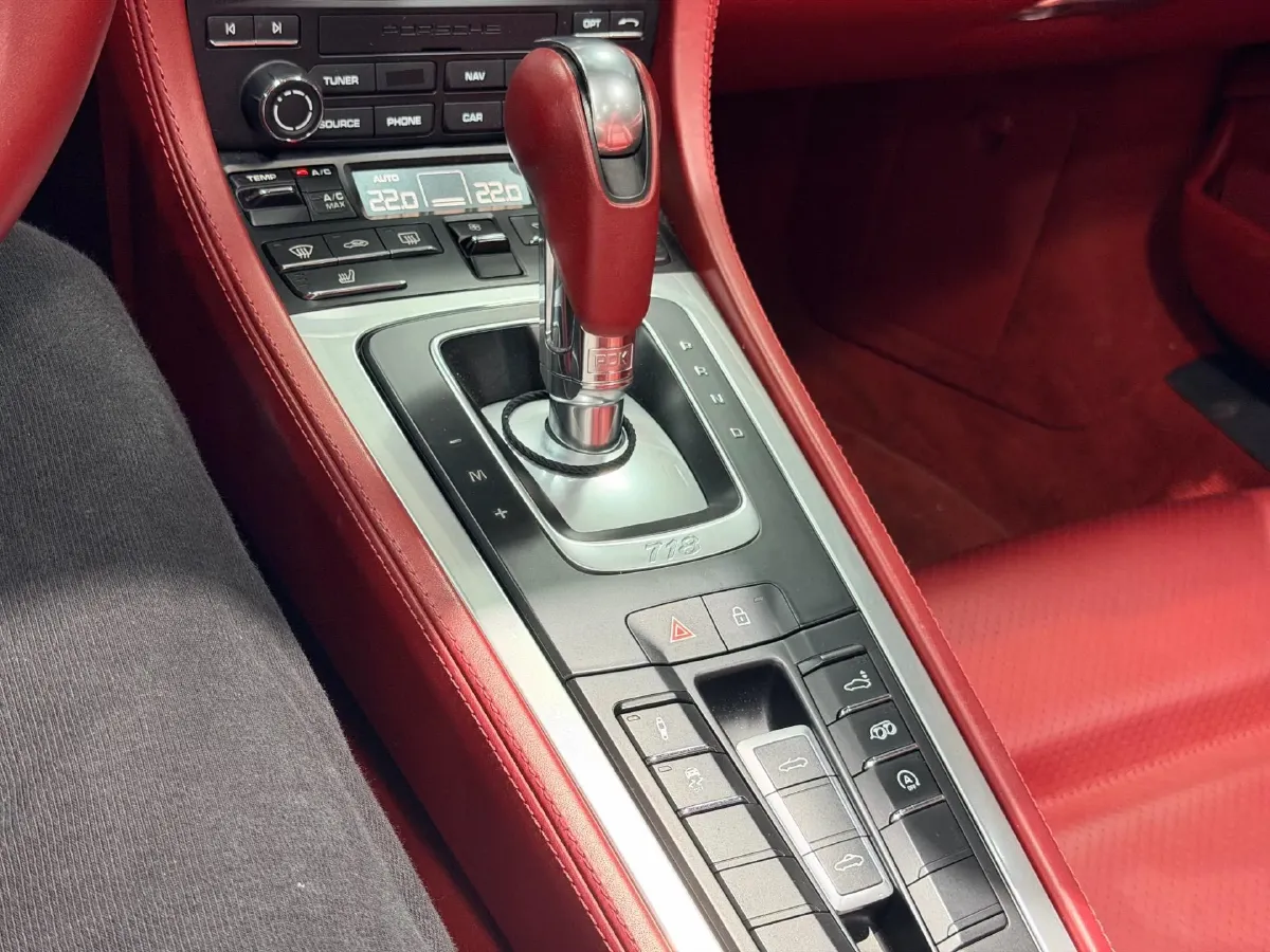 2020 Porsche 718 2.0T 250HP H4 7DCT,autocango,china used car exporter,china ev exporter,chinese used car exporter,chinese used ev exporter