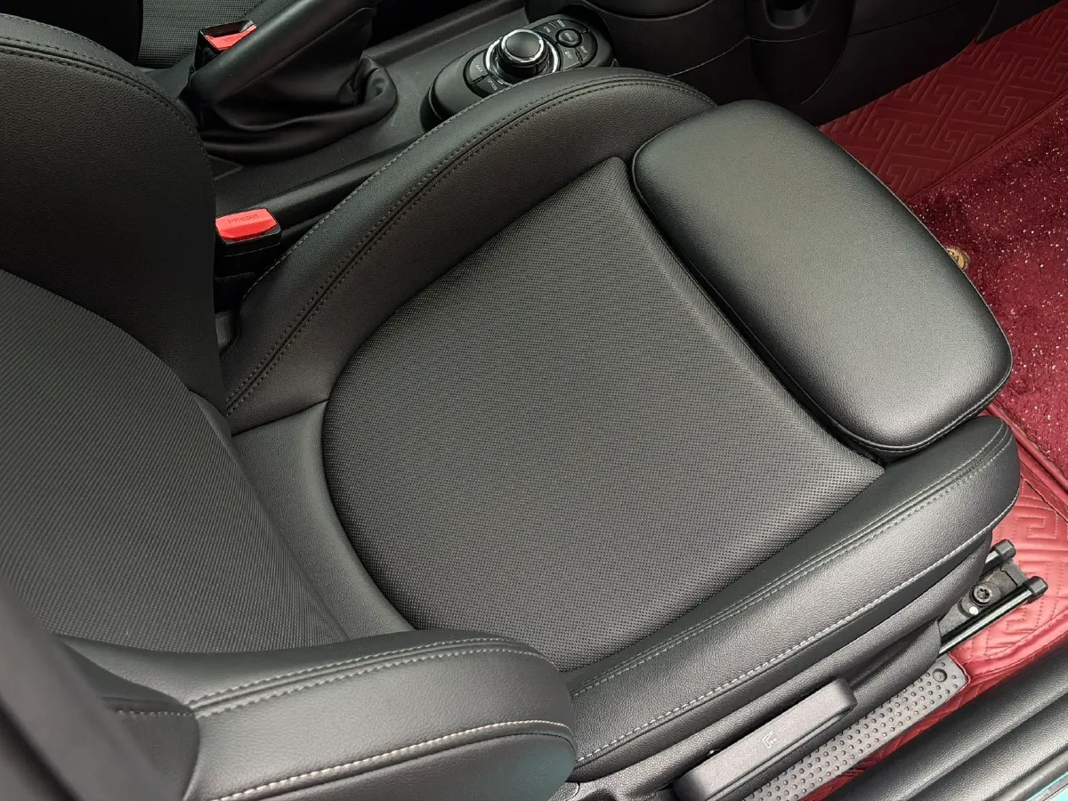 2022 MINI MINI 2.0T 192HP L4 7DCT,autocango,china used car exporter,china ev exporter,chinese used car exporter,chinese used ev exporter