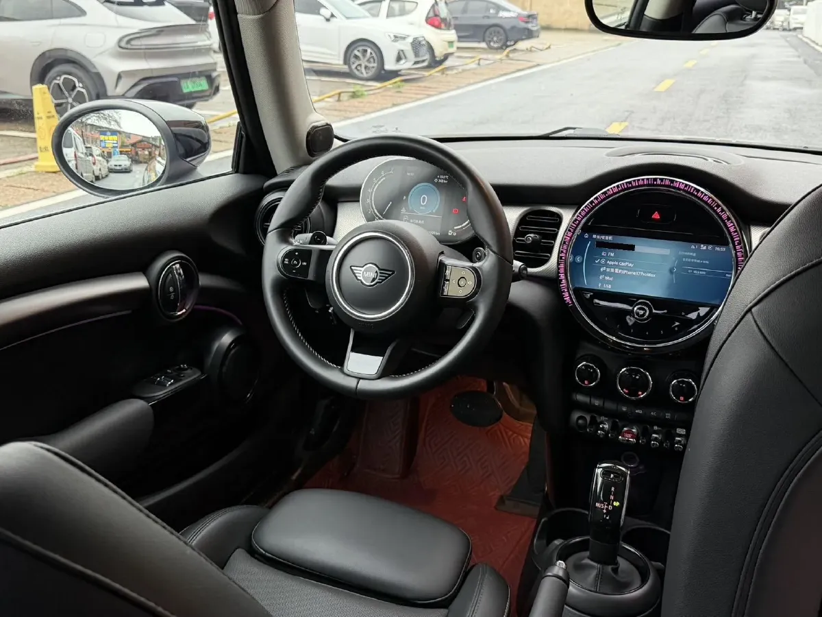 2022 MINI MINI 2.0T 192HP L4 7DCT,autocango,china used car exporter,china ev exporter,chinese used car exporter,chinese used ev exporter