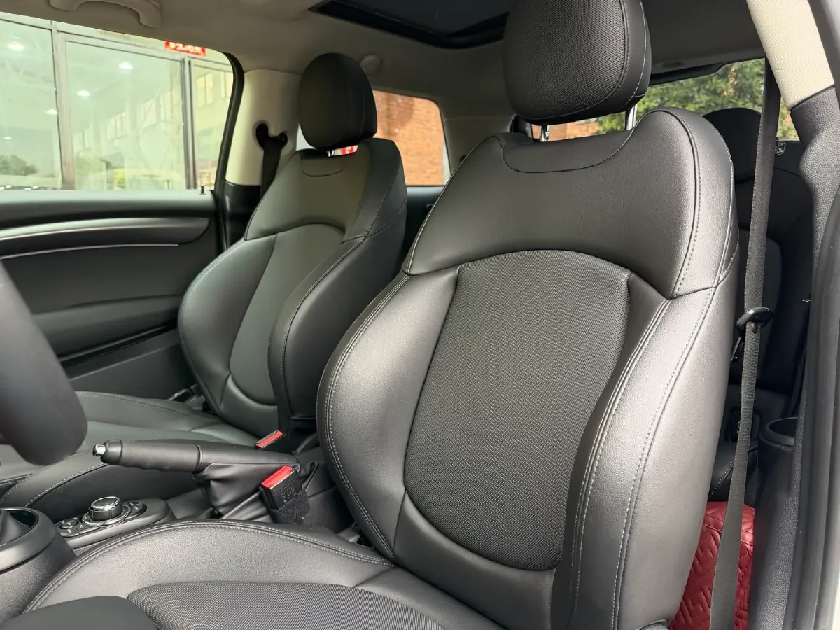 2022 MINI MINI 2.0T 192HP L4 7DCT,autocango,china used car exporter,china ev exporter,chinese used car exporter,chinese used ev exporter