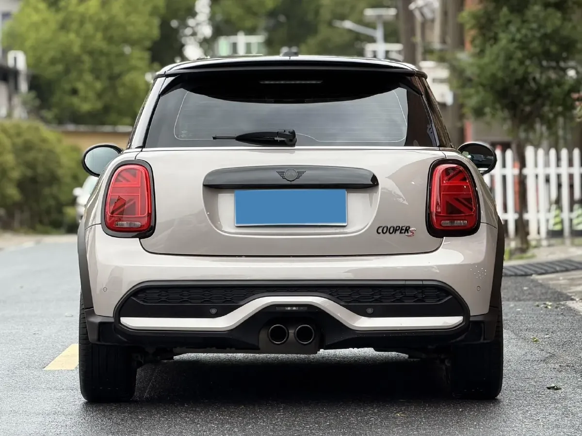 2022 MINI MINI 2.0T 192HP L4 7DCT,autocango,china used car exporter,china ev exporter,chinese used car exporter,chinese used ev exporter