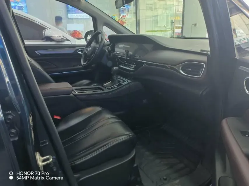 2021 GAC Trumpchi M6 1.5T 169HP L4 6AT,autocango,china used car exporter,china ev exporter,chinese used car exporter,chinese used ev exporter