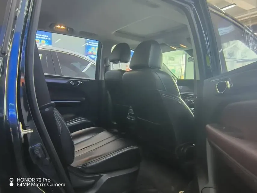 2021 GAC Trumpchi M6 1.5T 169HP L4 6AT,autocango,china used car exporter,china ev exporter,chinese used car exporter,chinese used ev exporter