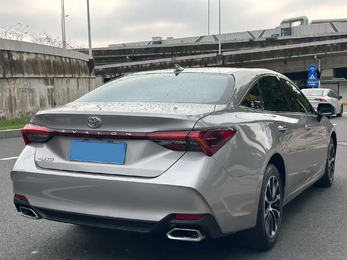 2022 Toyota Avalon 2.0L 178HP L4 CVT,autocango,china used car exporter,china ev exporter,chinese used car exporter,chinese used ev exporter
