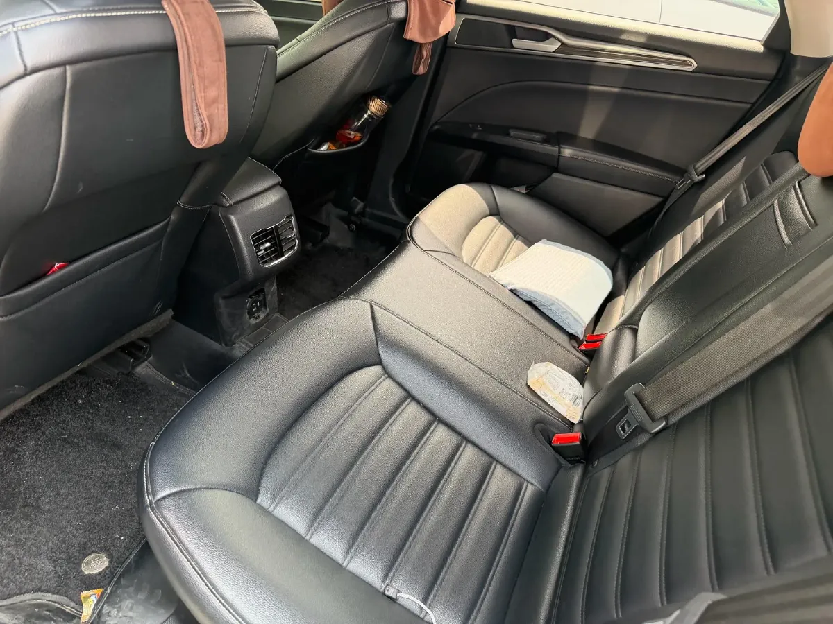 2020 Ford Mondeo 1.5T 182HP L4 6AT,autocango,china used car exporter,china ev exporter,chinese used car exporter,chinese used ev exporter