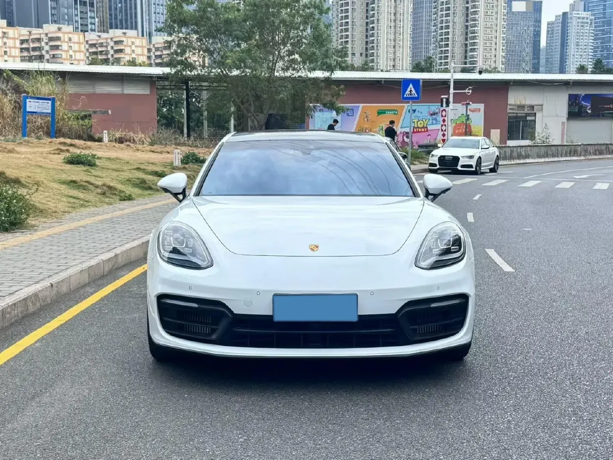 2023 Porsche Panamera 2.9T 330HP V6 8DCT,autocango,china used car exporter,china ev exporter,chinese used car exporter,chinese used ev exporter