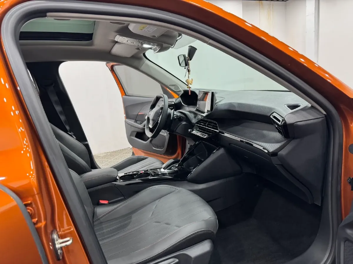 2022 Peugeot 2008 1.2T 136HP L3 6DCT,autocango,china used car exporter,china ev exporter,chinese used car exporter,chinese used ev exporter