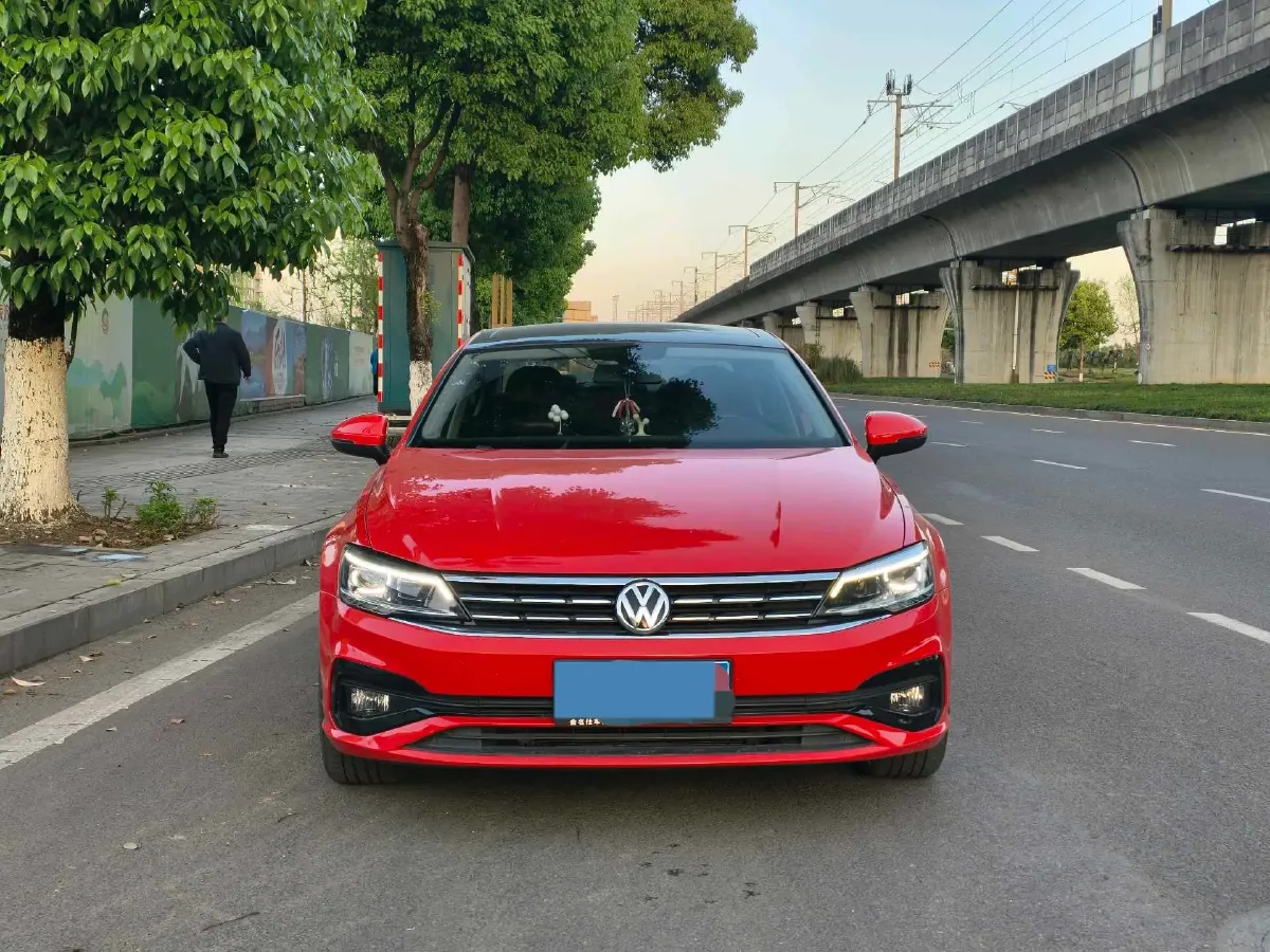 2019 Volkswagen Passat 1.4T 150HP L4 7DCT,autocango,china used car exporter,china ev exporter,chinese used car exporter,chinese used ev exporter