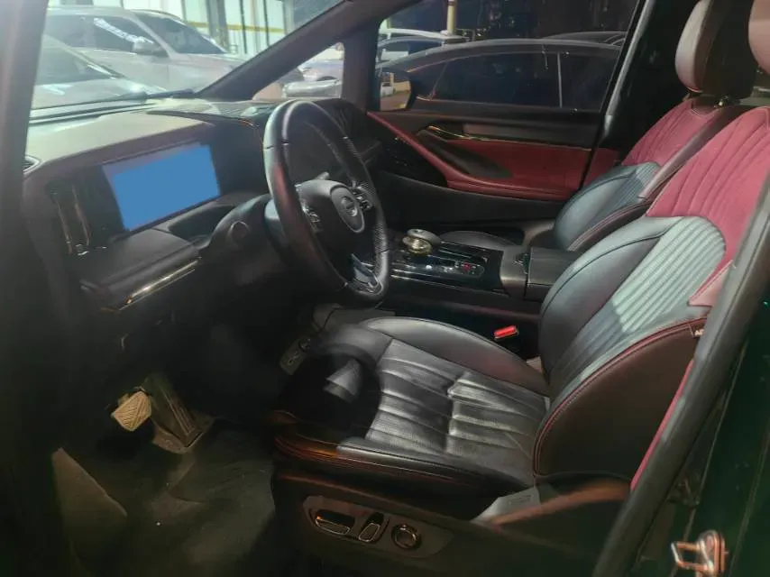 2023 GAC Trumpchi M8 2.0T 252HP L4 8AT,autocango,china used car exporter,china ev exporter,chinese used car exporter,chinese used ev exporter