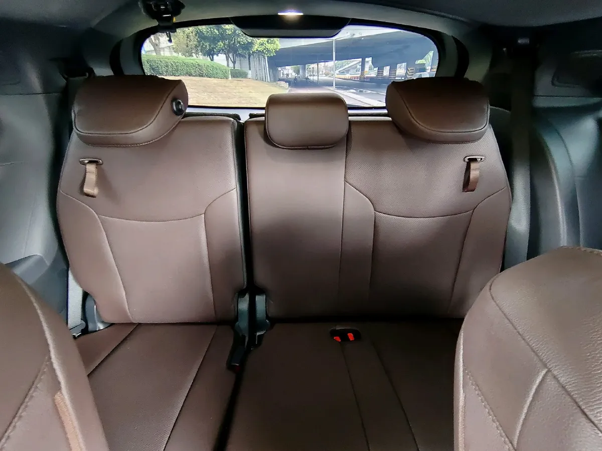 2023 Toyota Sienna 2.5L 189HP L4 E-CVT Hybrid,autocango,china used car exporter,china ev exporter,chinese used car exporter,chinese used ev exporter