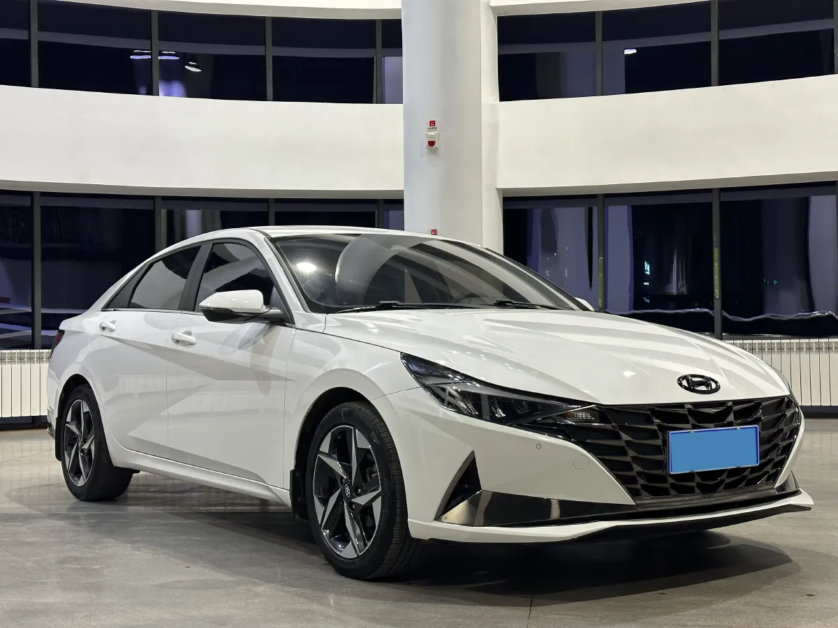 2021 Hyundai Elantra 1.5L 115HP L4 CVT,autocango,china used car exporter,china ev exporter,chinese used car exporter,chinese used ev exporter