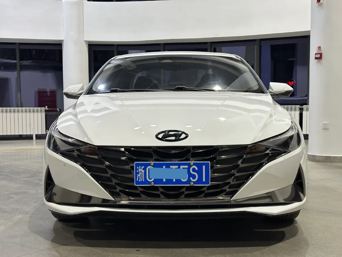 2021 Hyundai Elantra 1.5L 115HP L4 CVT,autocango,china used car exporter,china ev exporter,chinese used car exporter,chinese used ev exporter