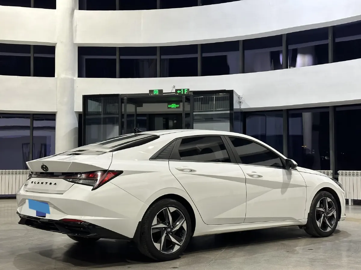 2021 Hyundai Elantra 1.5L 115HP L4 CVT,autocango,china used car exporter,china ev exporter,chinese used car exporter,chinese used ev exporter