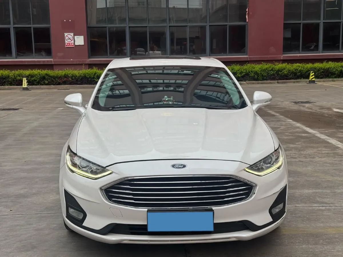 2018 Ford Mondeo 1.5T 181HP L4 6AT,autocango,china used car exporter,china ev exporter,chinese used car exporter,chinese used ev exporter