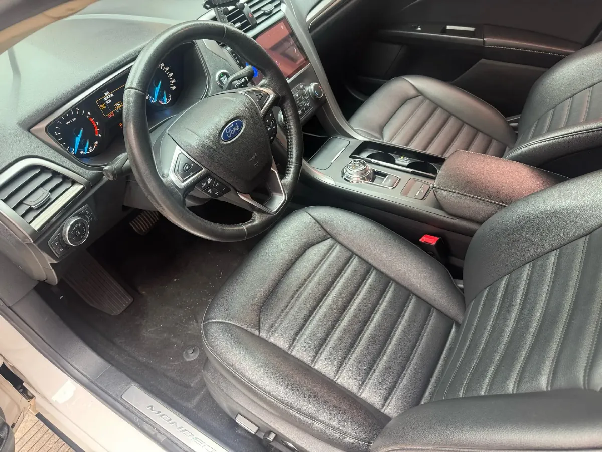 2018 Ford Mondeo 1.5T 181HP L4 6AT,autocango,china used car exporter,china ev exporter,chinese used car exporter,chinese used ev exporter