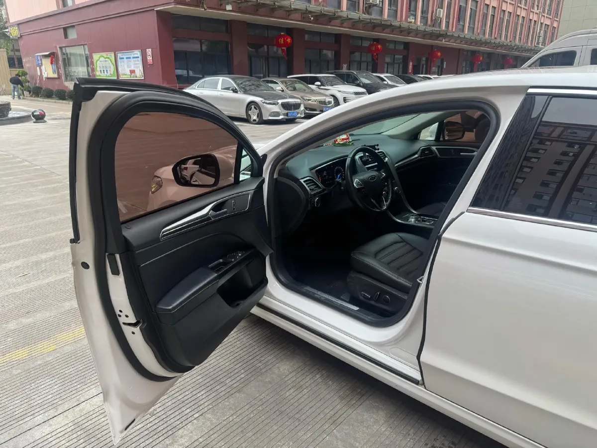 2018 Ford Mondeo 1.5T 181HP L4 6AT,autocango,china used car exporter,china ev exporter,chinese used car exporter,chinese used ev exporter