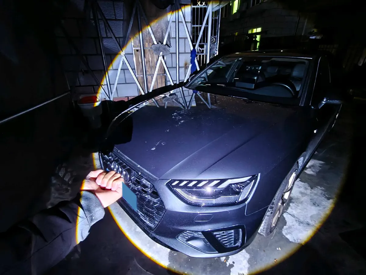 2022 Audi A4L 2.0T 252HP L4 7DCT,autocango,china used car exporter,china ev exporter,chinese used car exporter,chinese used ev exporter