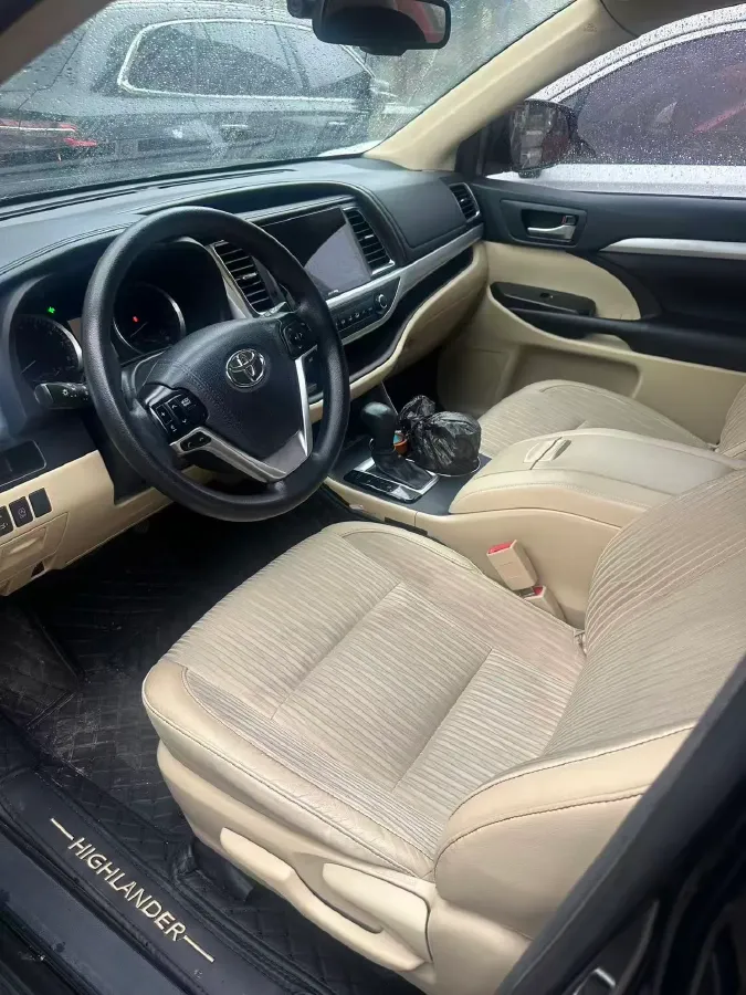 2018 Toyota Highlander 2.0T 220HP L4 6AT,autocango,china used car exporter,china ev exporter,chinese used car exporter,chinese used ev exporter