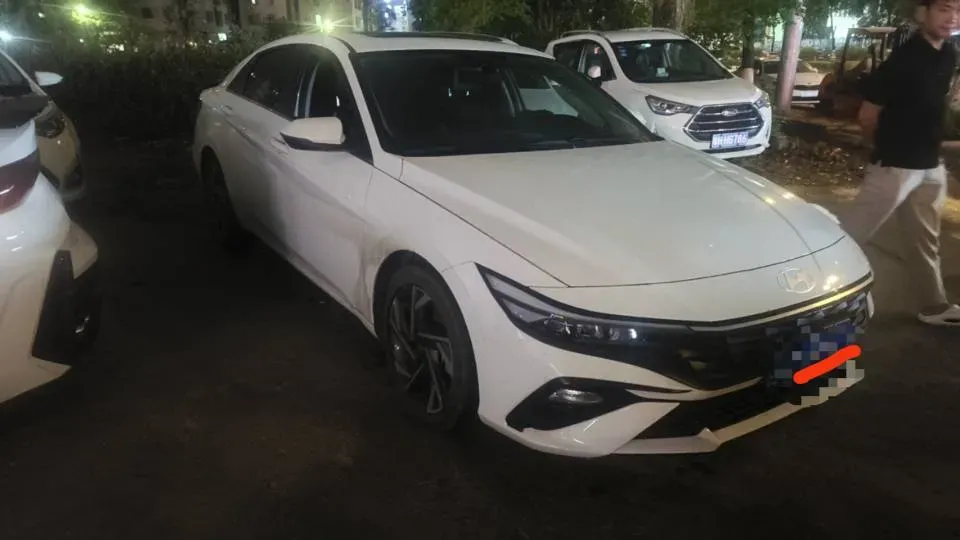 2023 Hyundai Elantra 1.5L 115HP L4 CVT,autocango,china used car exporter,china ev exporter,chinese used car exporter,chinese used ev exporter