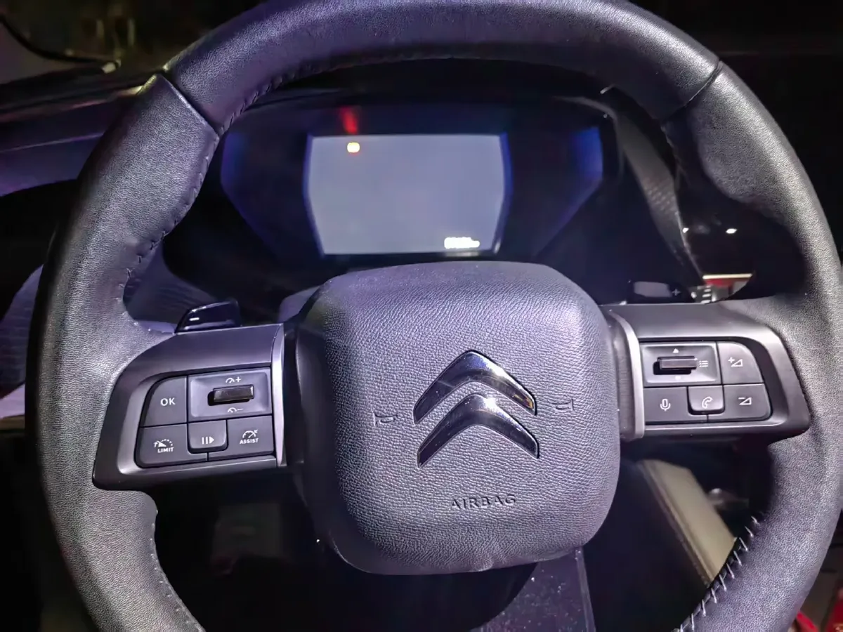 2021 Citroen C5 X 1.6T 175HP L4 8AT,autocango,china used car exporter,china ev exporter,chinese used car exporter,chinese used ev exporter