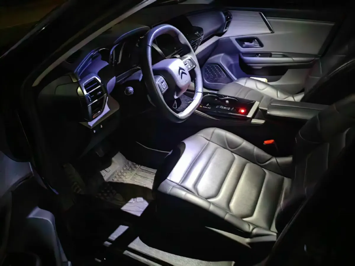 2021 Citroen C5 X 1.6T 175HP L4 8AT,autocango,china used car exporter,china ev exporter,chinese used car exporter,chinese used ev exporter