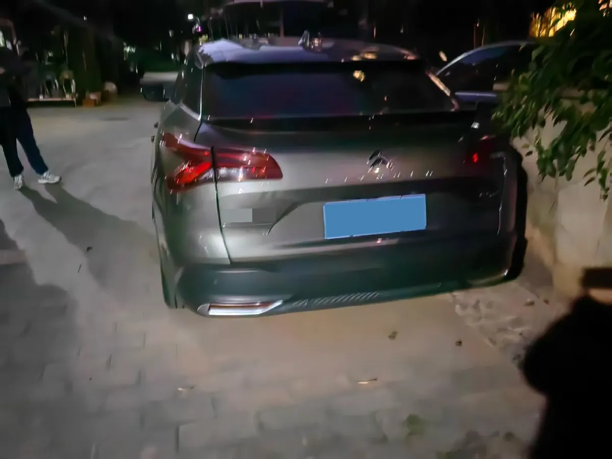 2021 Citroen C5 X 1.6T 175HP L4 8AT,autocango,china used car exporter,china ev exporter,chinese used car exporter,chinese used ev exporter