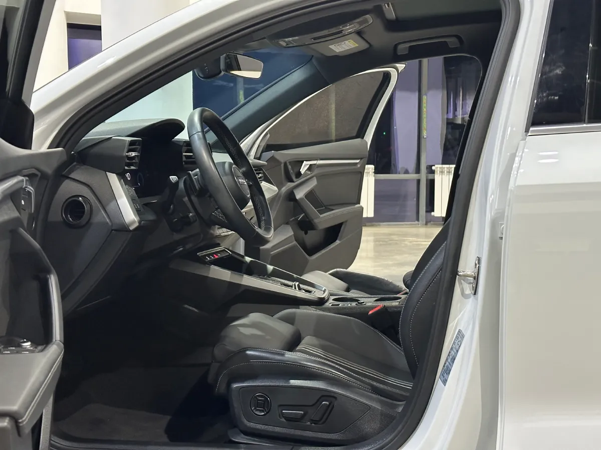 2022 Audi A3 1.4T 150HP L4 7DCT,autocango,china used car exporter,china ev exporter,chinese used car exporter,chinese used ev exporter