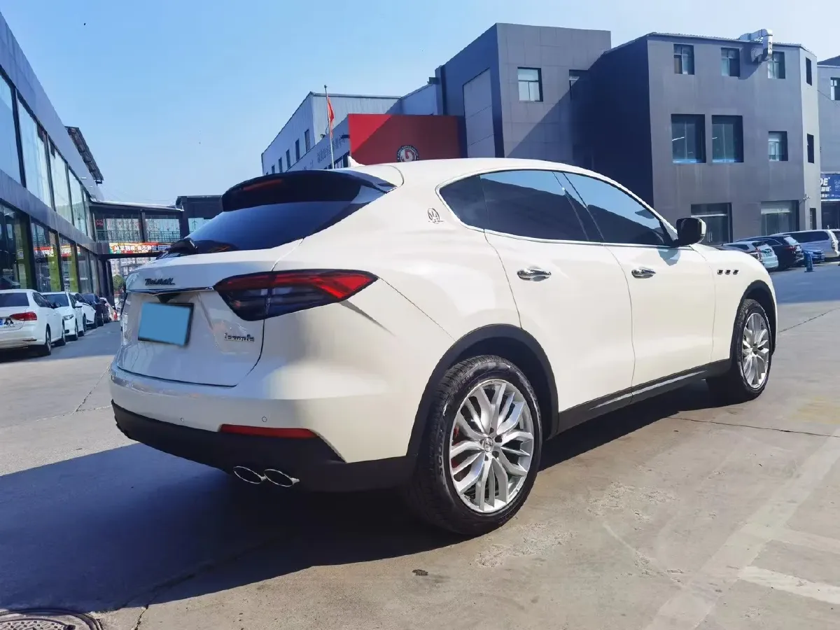 2021 Maserati Levante 3.0T 350HP V6 8AT,autocango,china used car exporter,china ev exporter,chinese used car exporter,chinese used ev exporter