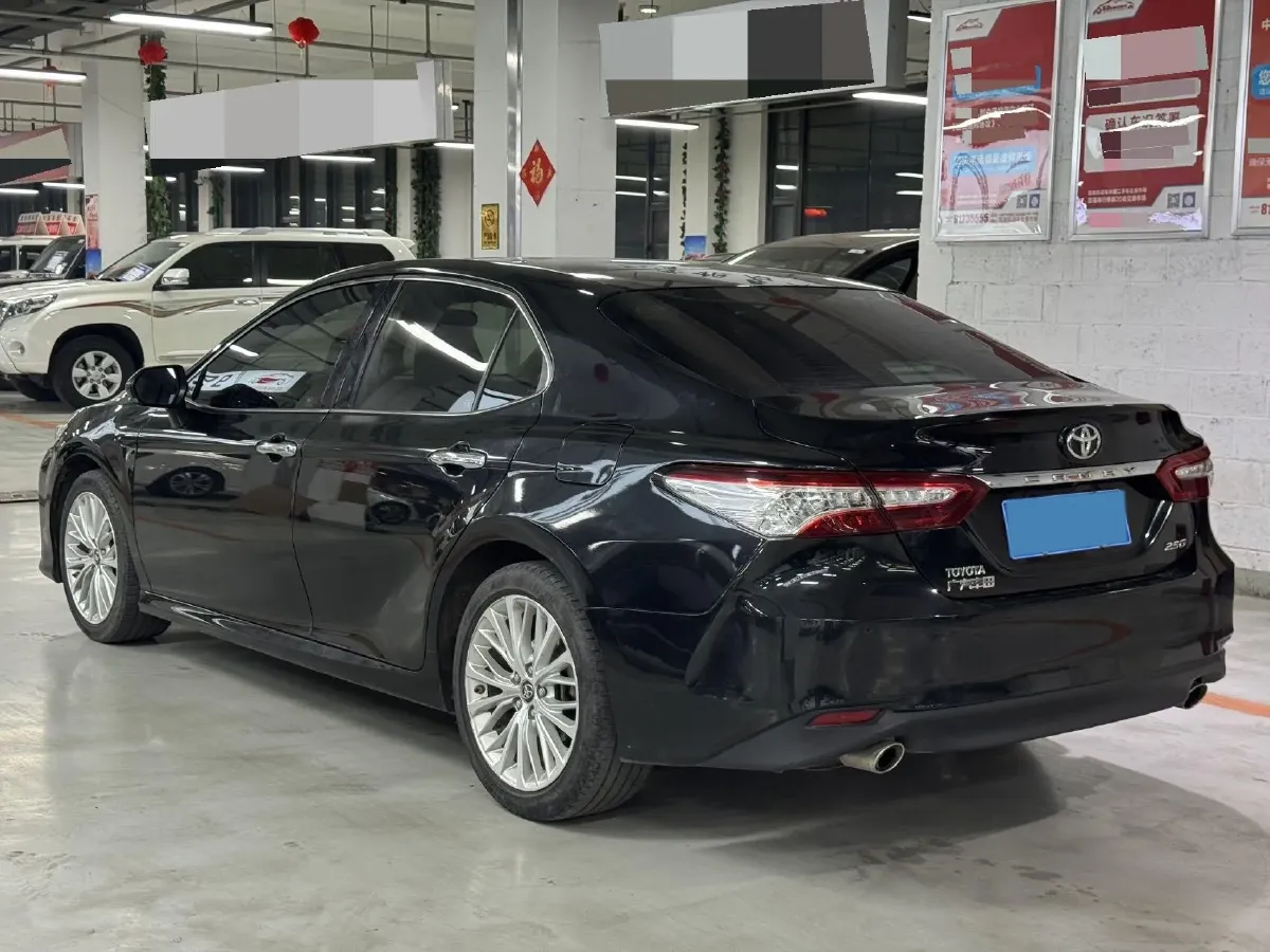 2018 Toyota Camry 2.5L 209HP L4 8AT,autocango,china used car exporter,china ev exporter,chinese used car exporter,chinese used ev exporter