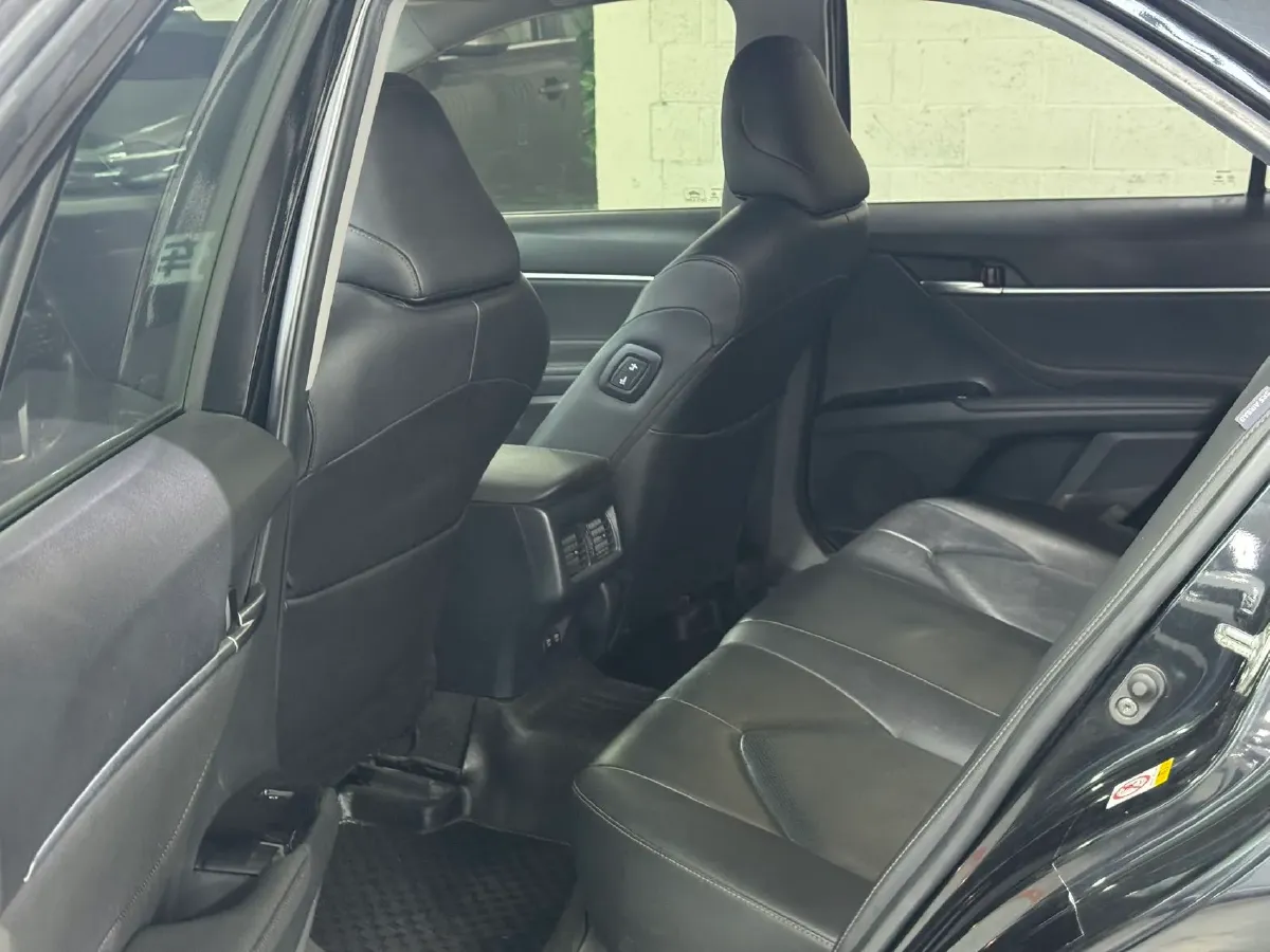 2018 Toyota Camry 2.5L 209HP L4 8AT,autocango,china used car exporter,china ev exporter,chinese used car exporter,chinese used ev exporter