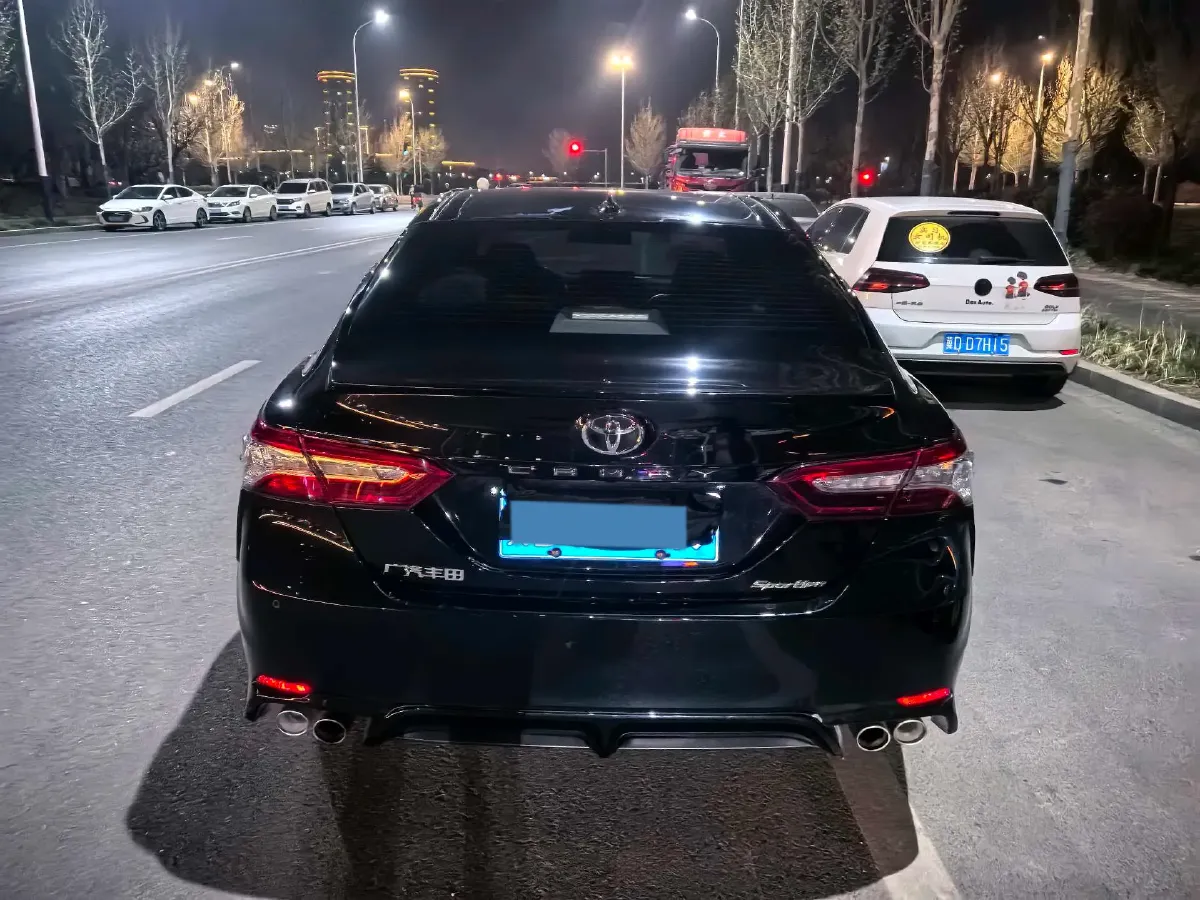 2021 Toyota Camry 2.5L 209HP L4 8AT,autocango,china used car exporter,china ev exporter,chinese used car exporter,chinese used ev exporter