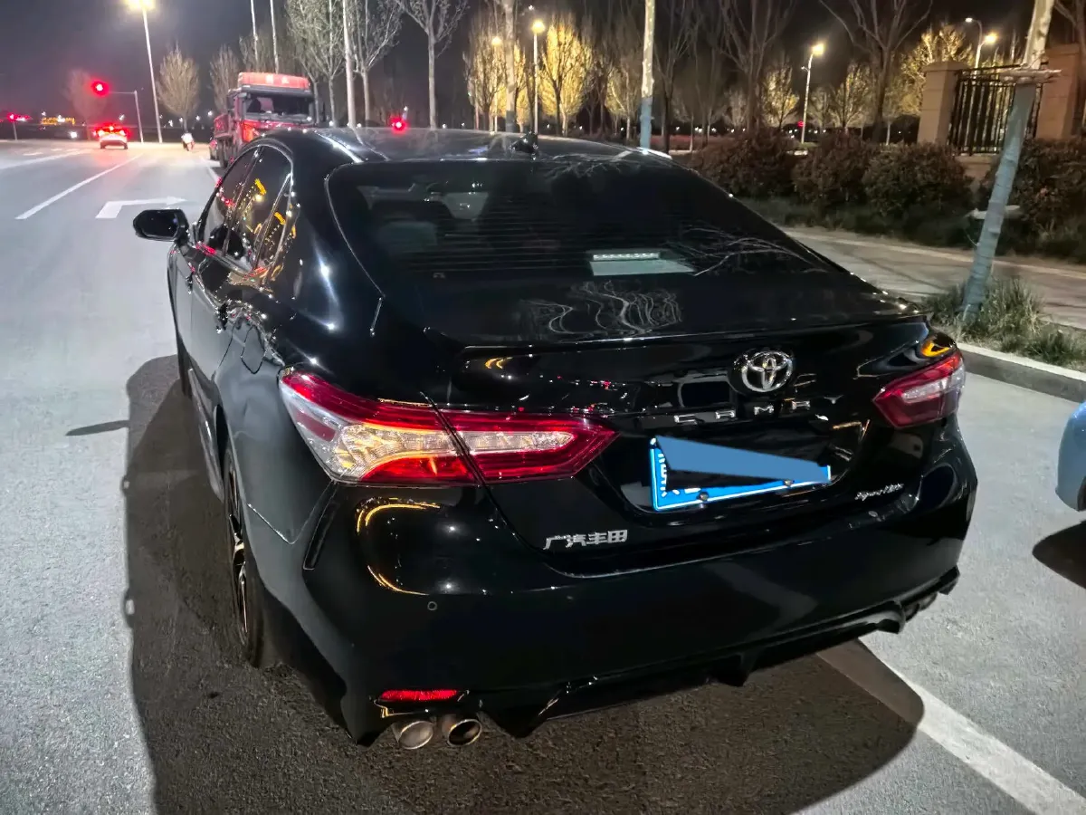 2021 Toyota Camry 2.5L 209HP L4 8AT,autocango,china used car exporter,china ev exporter,chinese used car exporter,chinese used ev exporter