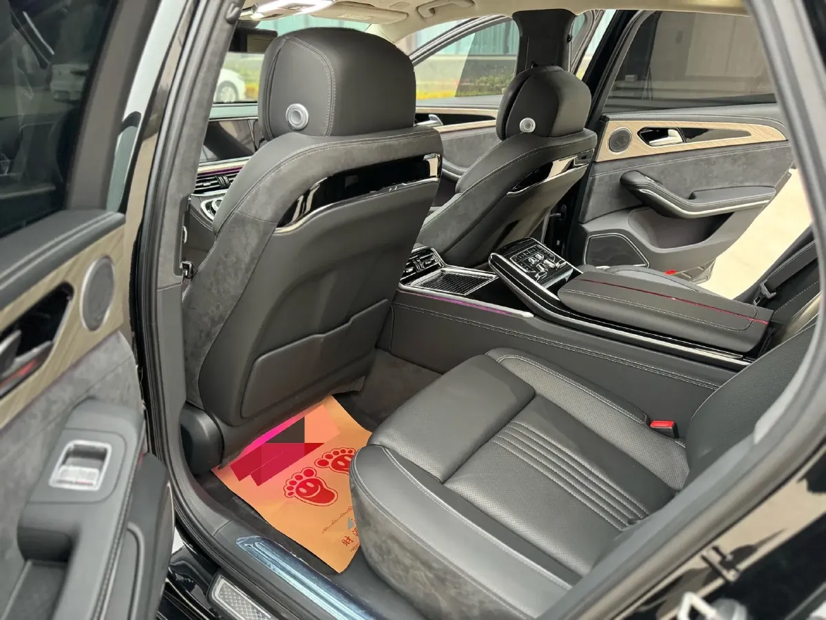 2020 HongQi H9 3.0T 283HP V6 7DCT,autocango,china used car exporter,china ev exporter,chinese used car exporter,chinese used ev exporter