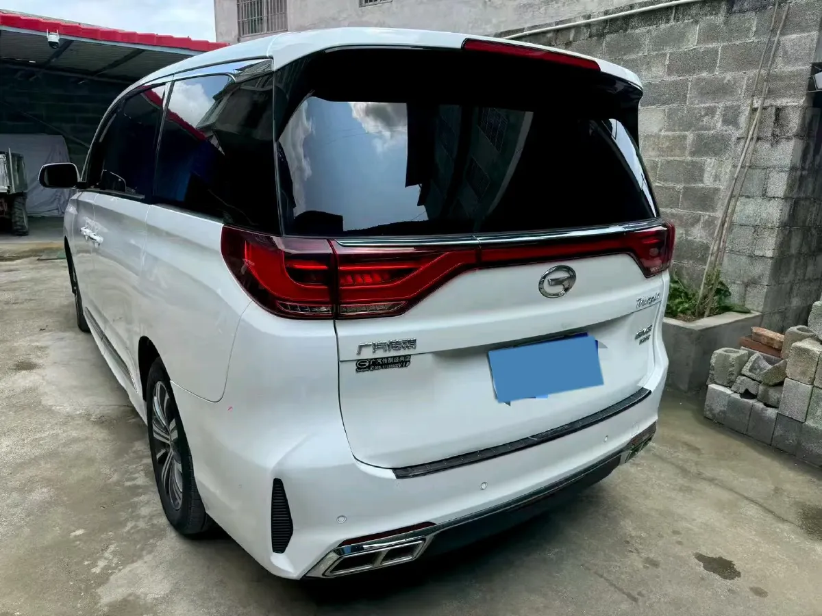 2020 GAC Trumpchi M8 2.0T 252HP L4 8AT,autocango,china used car exporter,china ev exporter,chinese used car exporter,chinese used ev exporter