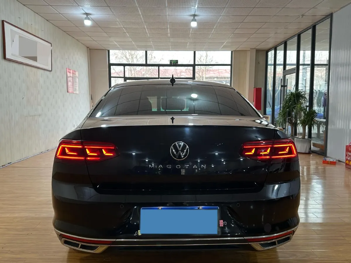 2020 Volkswagen Magotan 2.0T 186HP L4 7DCT,autocango,china used car exporter,china ev exporter,chinese used car exporter,chinese used ev exporter