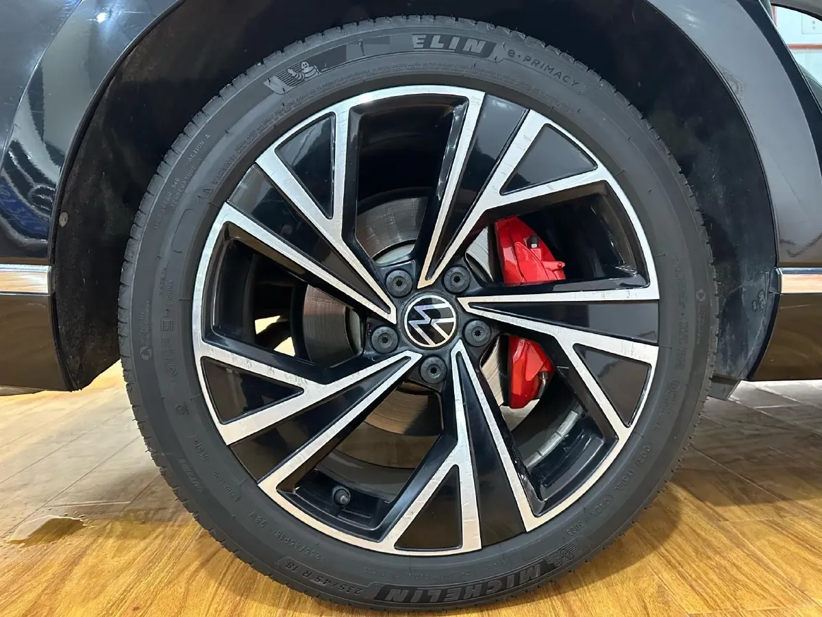 2020 Volkswagen Magotan 2.0T 186HP L4 7DCT,autocango,china used car exporter,china ev exporter,chinese used car exporter,chinese used ev exporter