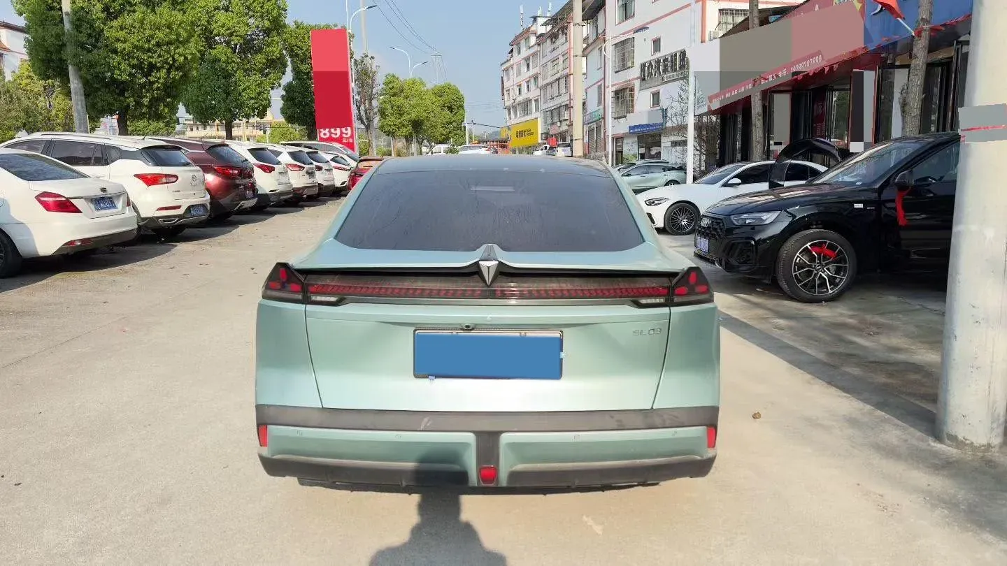 2022 DongFeng Forthing LingZhi EV BEV 68.4KWH,autocango,china used car exporter,china ev exporter,chinese used car exporter,chinese used ev exporter