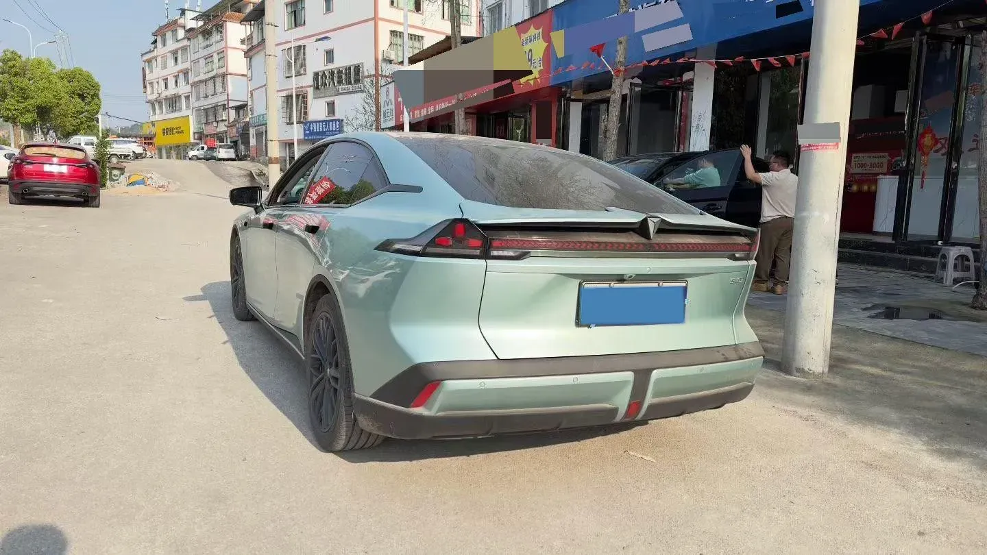 2022 DongFeng Forthing LingZhi EV BEV 68.4KWH,autocango,china used car exporter,china ev exporter,chinese used car exporter,chinese used ev exporter