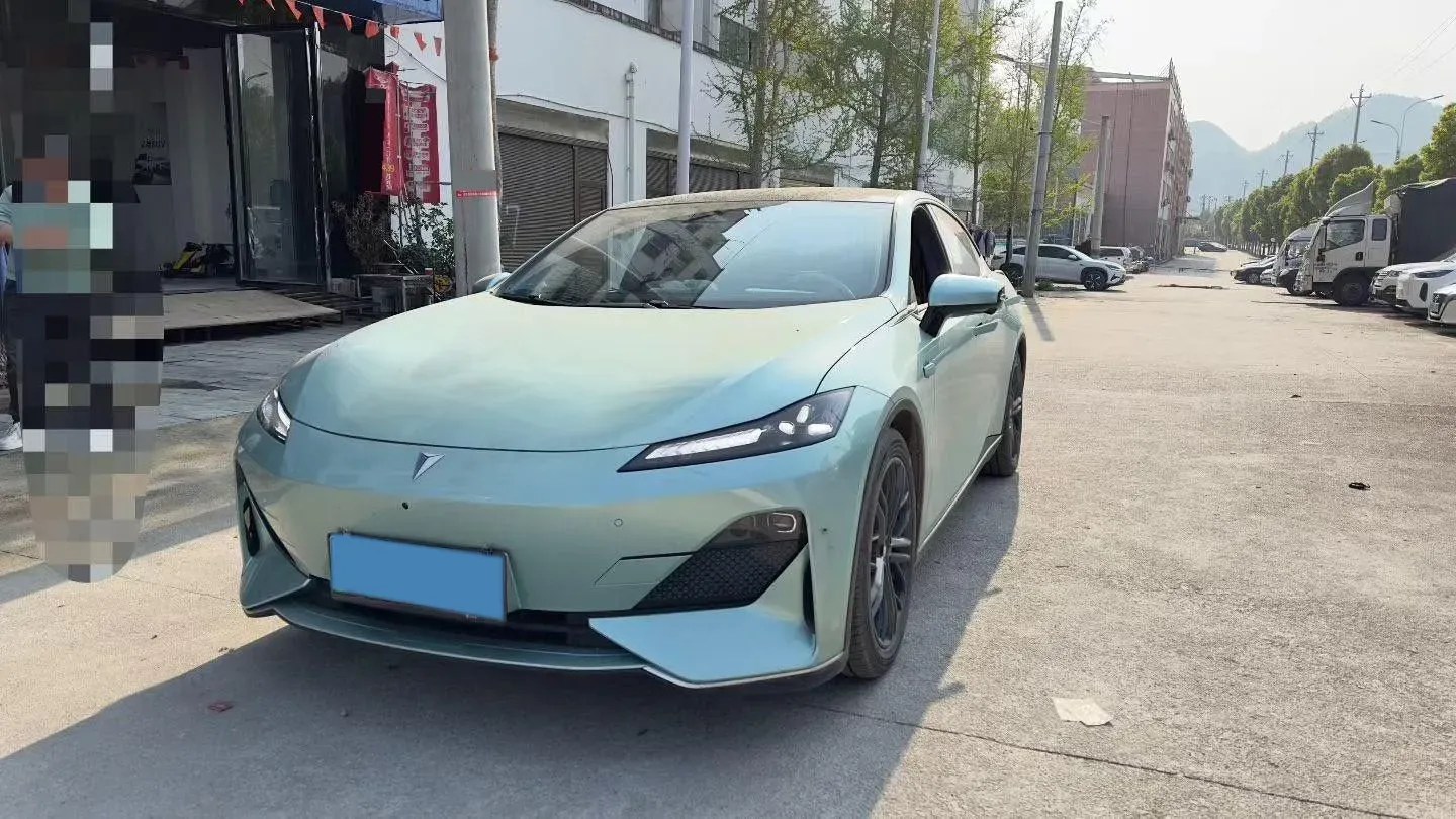 2022 DongFeng Forthing LingZhi EV BEV 68.4KWH,autocango,china used car exporter,china ev exporter,chinese used car exporter,chinese used ev exporter